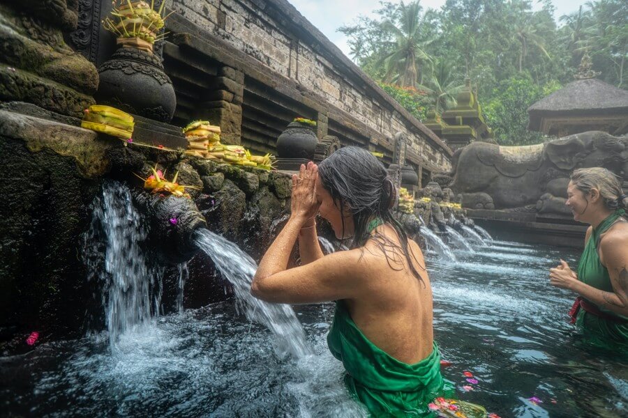 Líbánky na exotickém ostrově Bali
